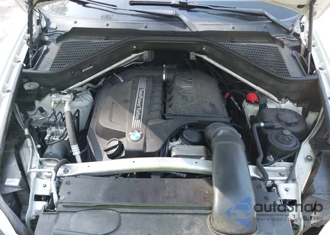 2013 BMW X5 xDrive35I/xDrive35I Premium/xDrive35I Sport Activity из США, поврежденный, VIN 5UXZV4C58D0B22720